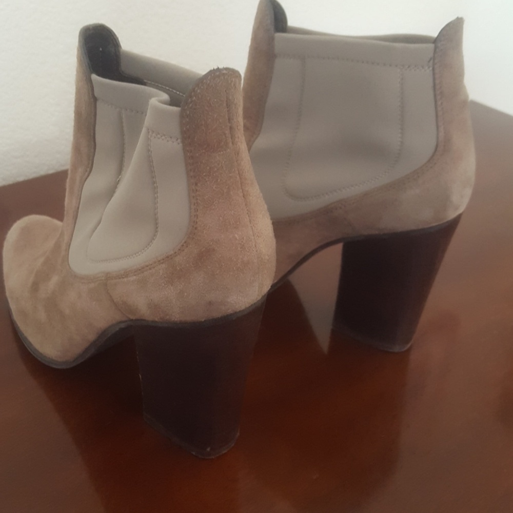 Stuart Weitzman boots - Picture 2 of 3